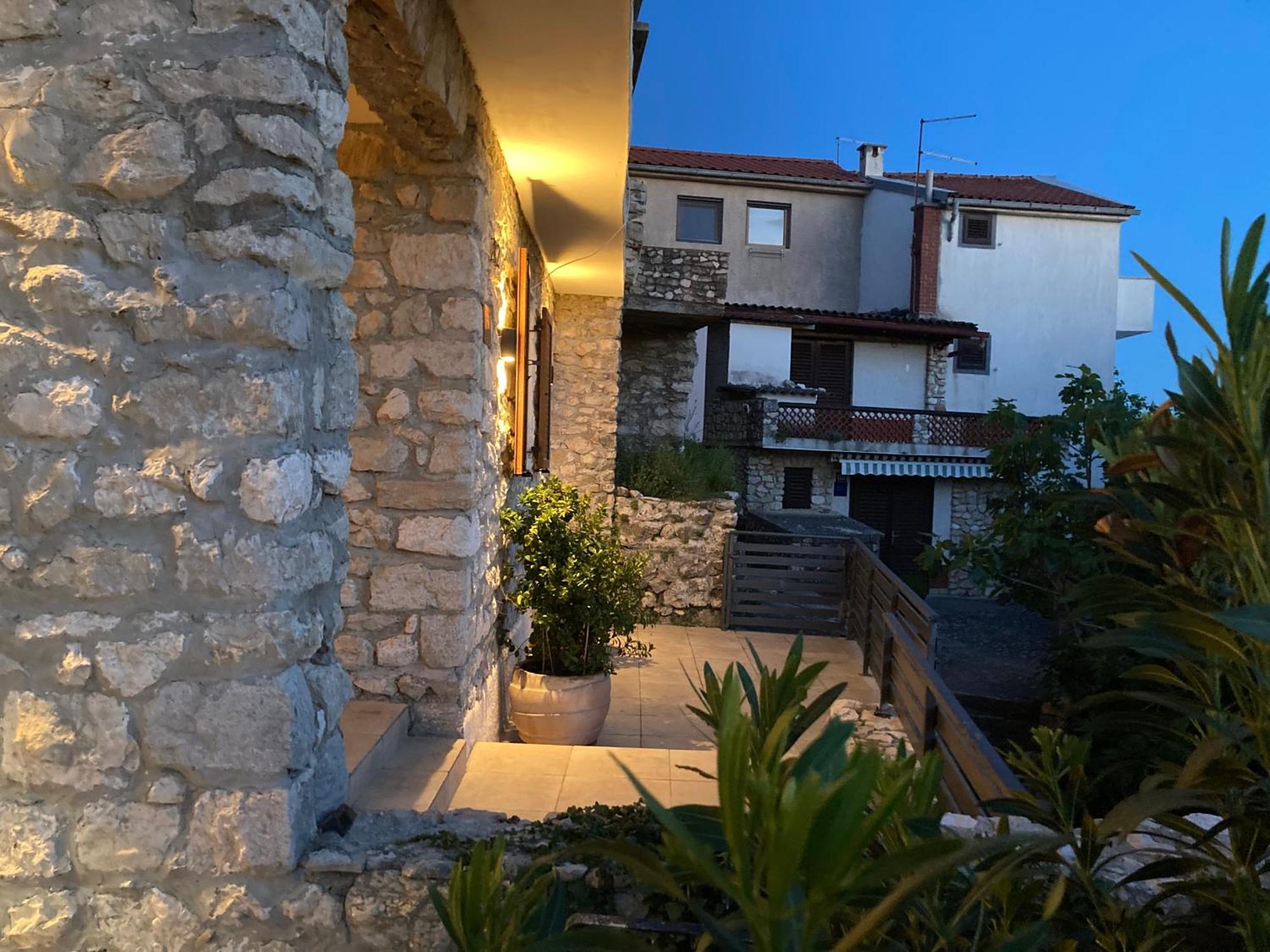 Kuca Za Odmor Baya Βίλα Stara Baška Εξωτερικό φωτογραφία